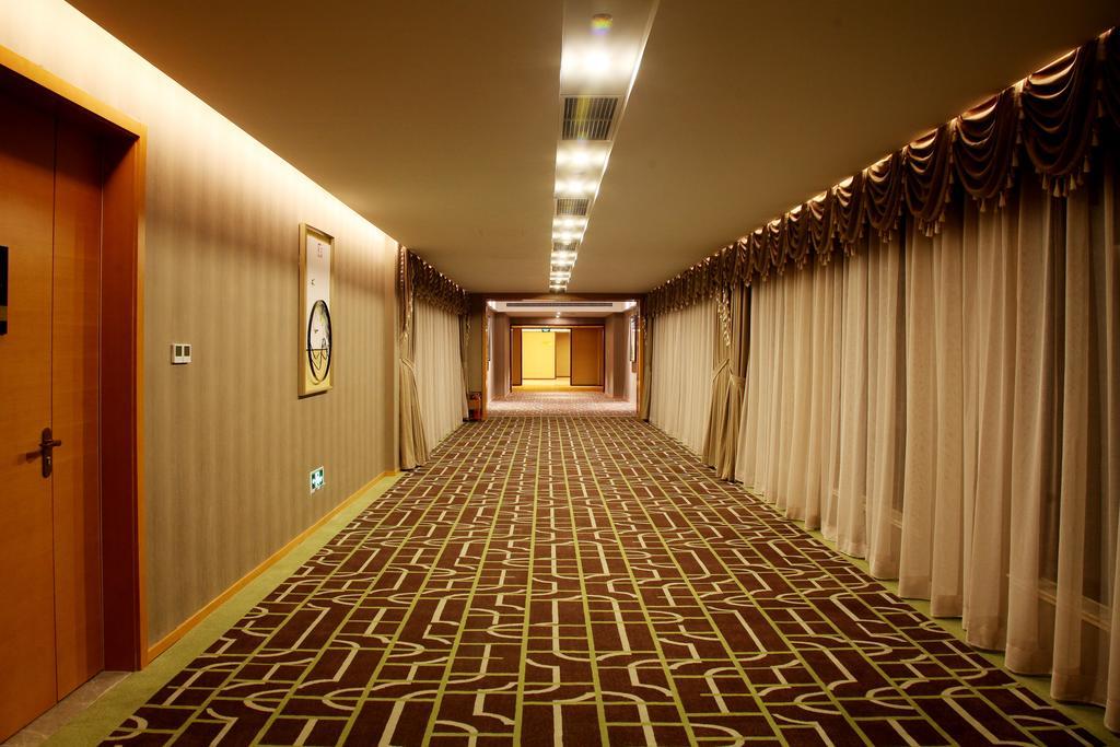 Hotel Ramada By Wyndham Beijing Airport Shunyi Exteriér fotografie